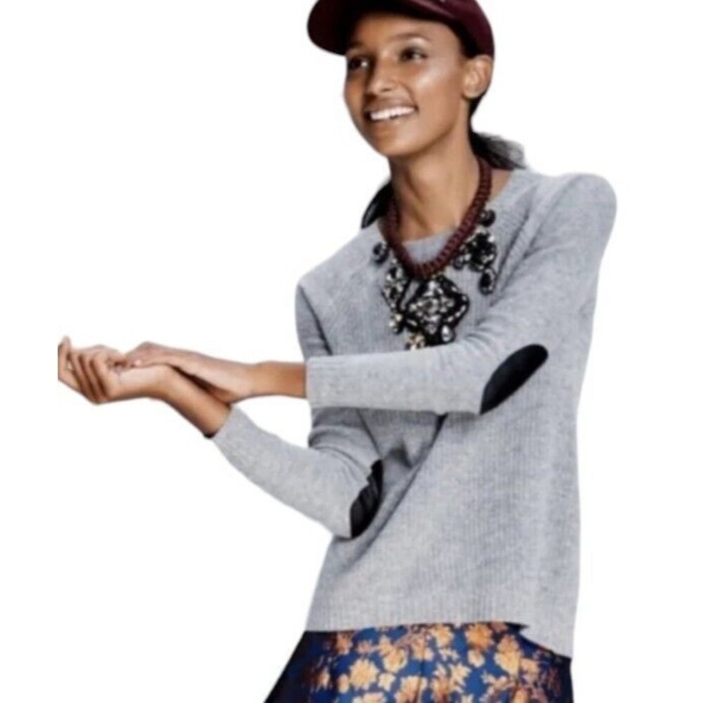 J. Crew Wool Crewneck Sweater Womens Small Grey Minimalist Leather Elbow Patches
